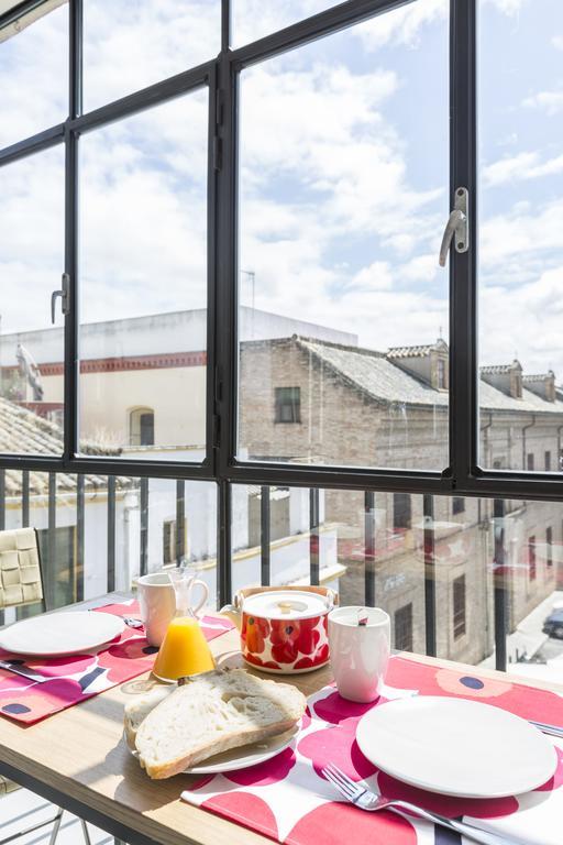 Thesuites Sevilla Luaran gambar