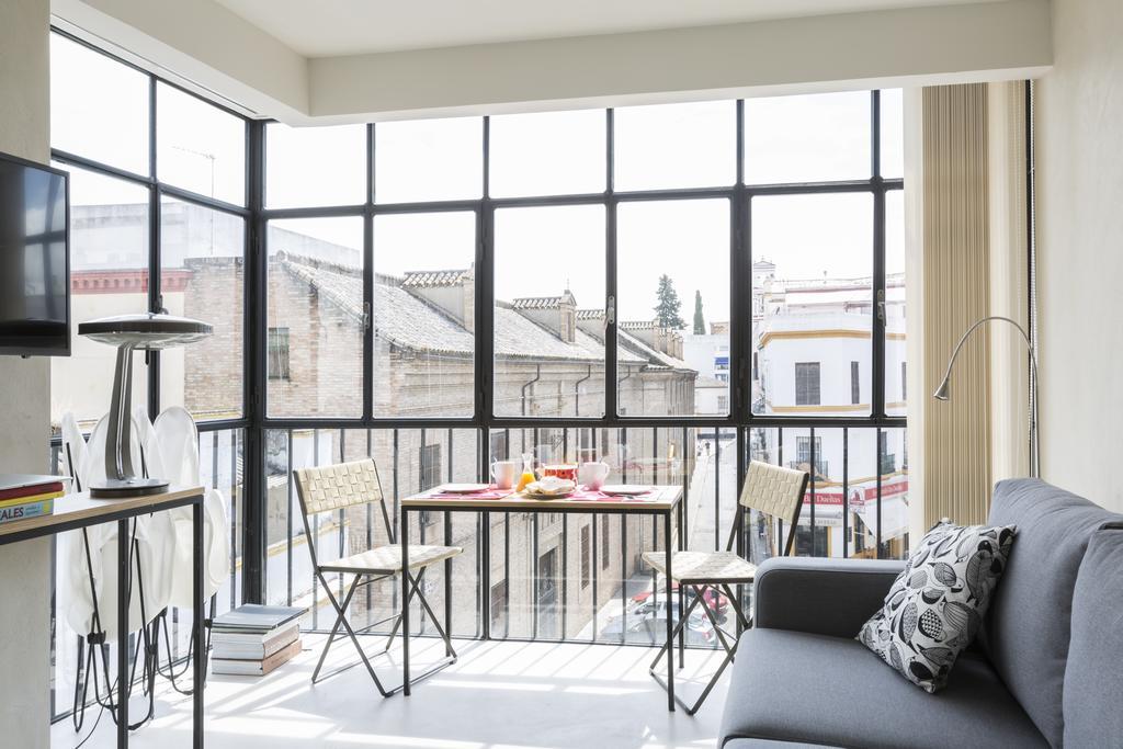 Thesuites Sevilla Luaran gambar